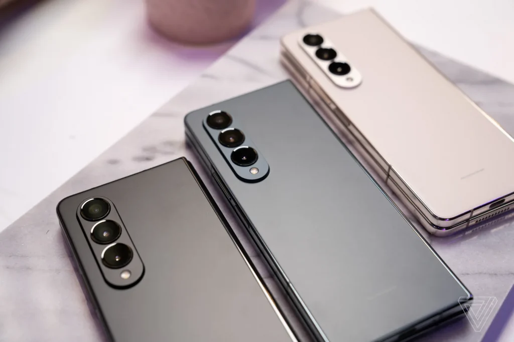Samsung unveils its latest foldable phones, Magazineup